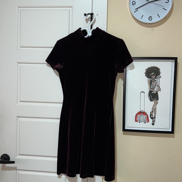 Party Dress - Picture 3 of 4